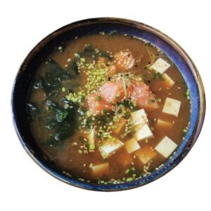 Zupa Miso z lososiem-yumi-sushi-milanowek